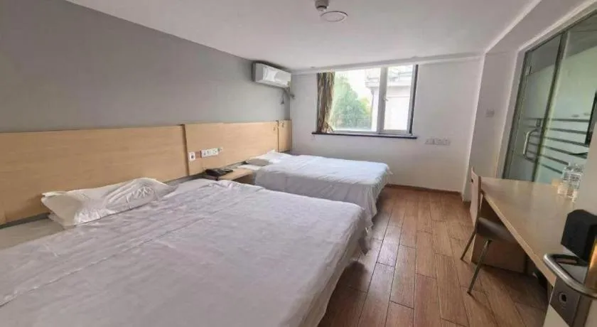 Bed in 7 Days Inn Tianjin Ancient Cultural Street Jinshiqiao Metro Station