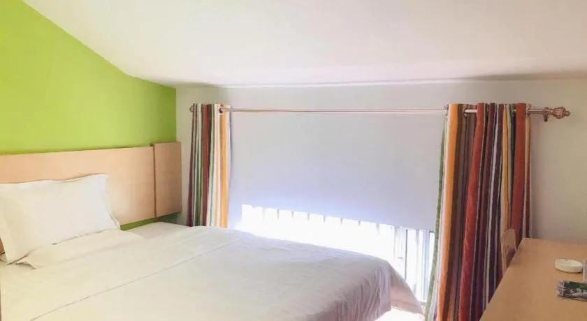 Bed in 7 Days Inn Tianjin Ancient Cultural Street Jinshiqiao Metro Station