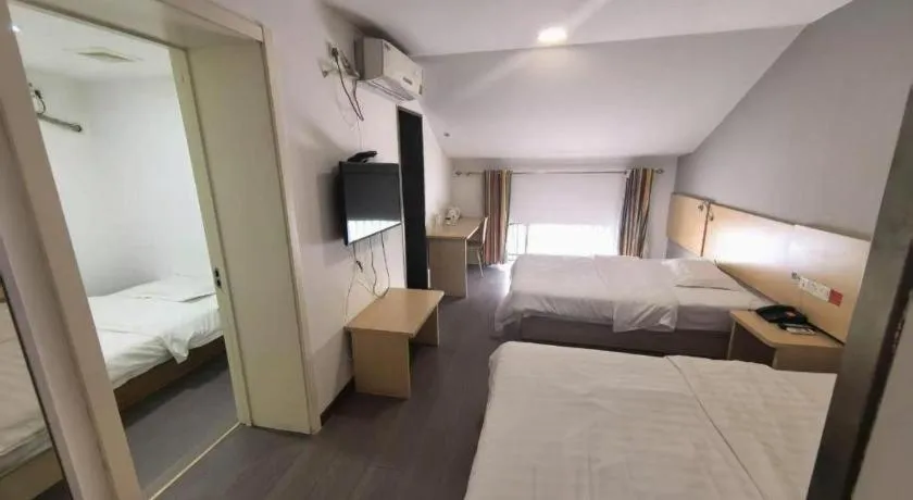 Bed in 7 Days Inn Tianjin Ancient Cultural Street Jinshiqiao Metro Station