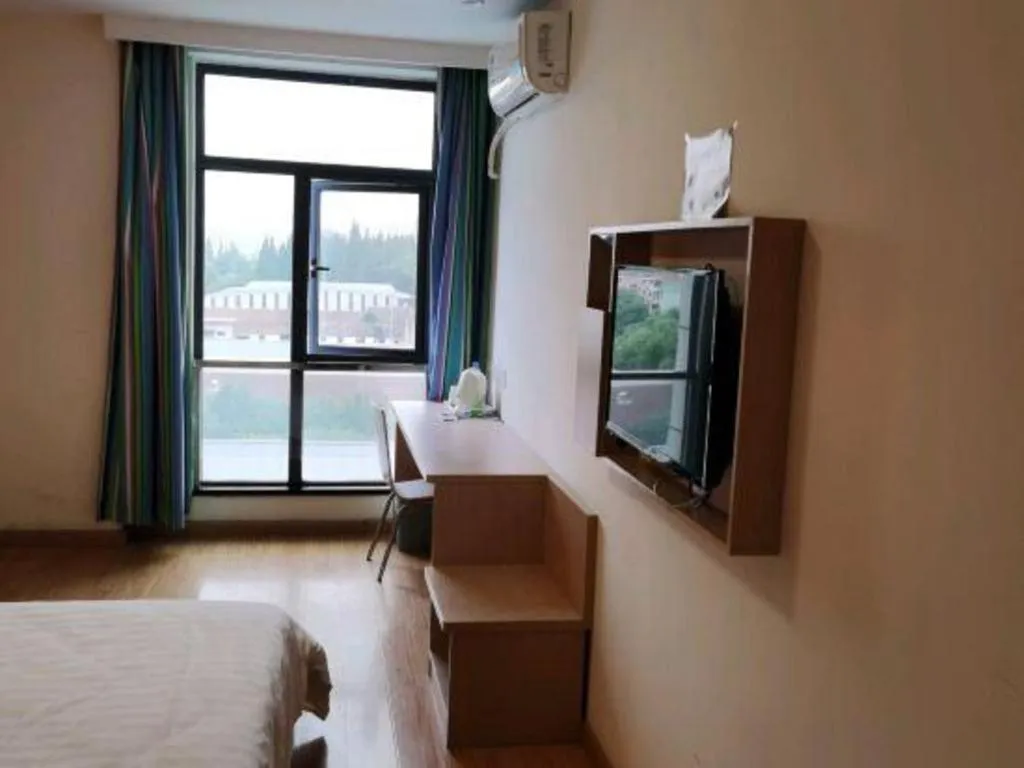 Bed in 7 Days Inn Shanghai Minhang Dongchuan Road Jiaotong University