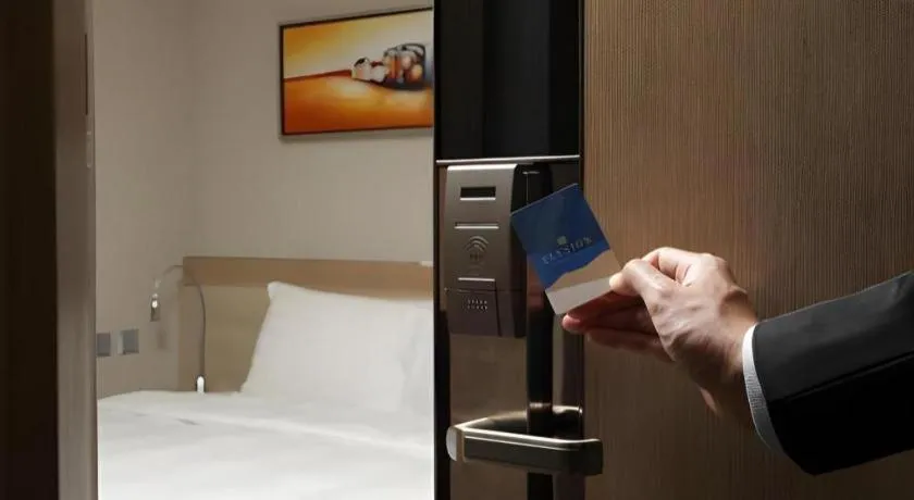 Bed in Elysion Place Hotel Causeway Bay