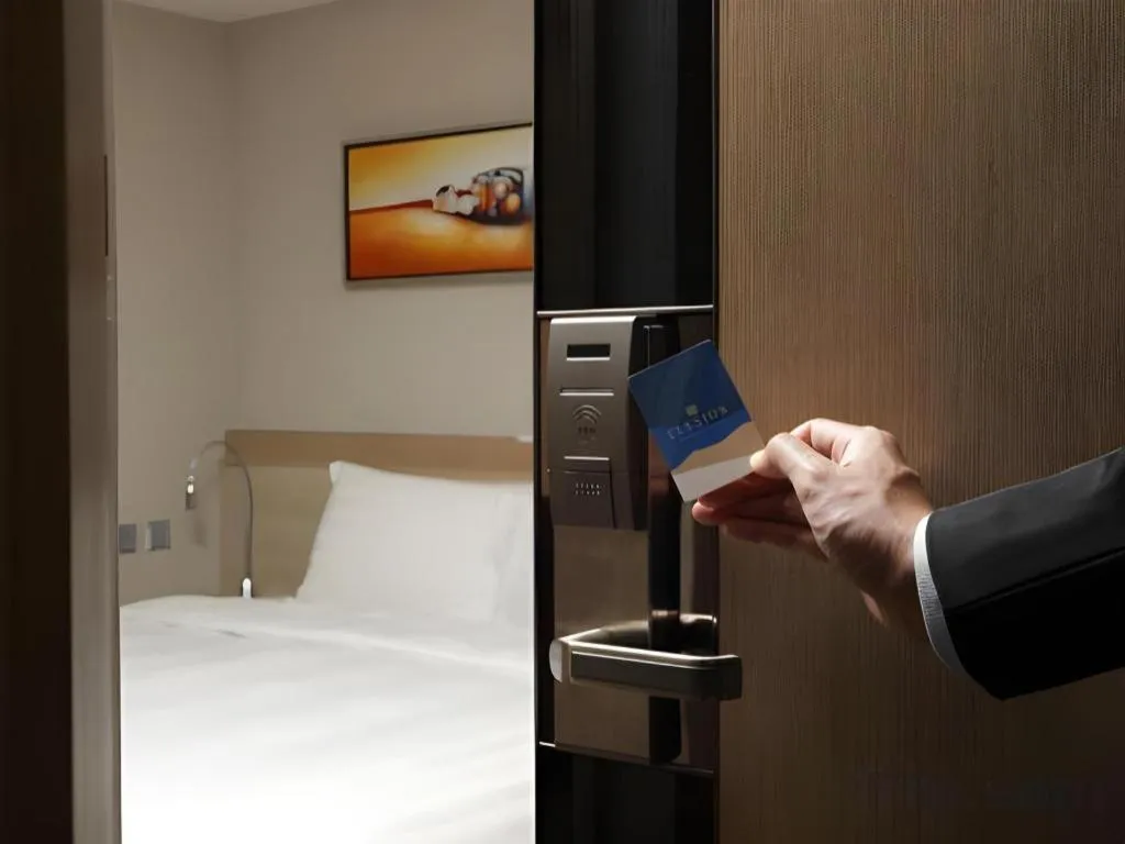 Bed in Elysion Place Hotel Causeway Bay