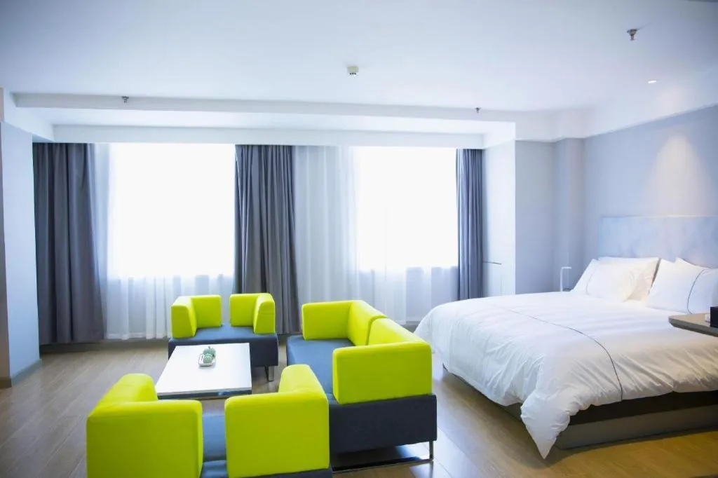 Bed in Jinjiang Inn Baotou Salaqi Railway Station