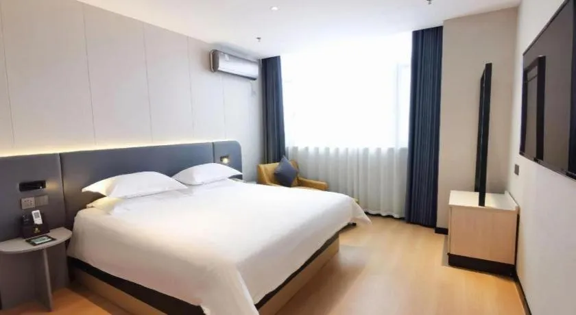 Bed in Jinjiang Inn Xuzhou Peixian Hancheng Road