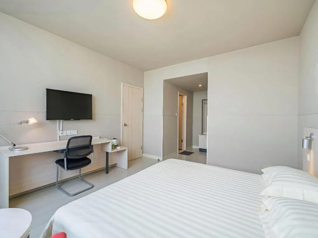 Bed in Jinjiang Inn Xuzhou Peixian Hancheng Road