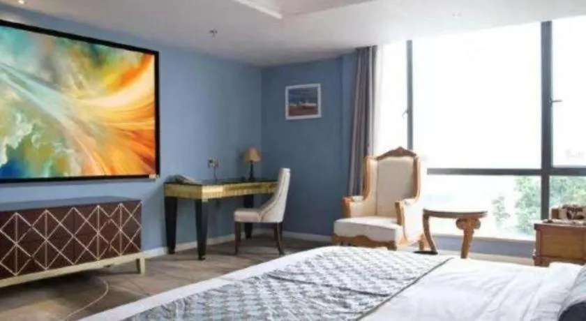 Bed in Guangzhou Impression Hotel