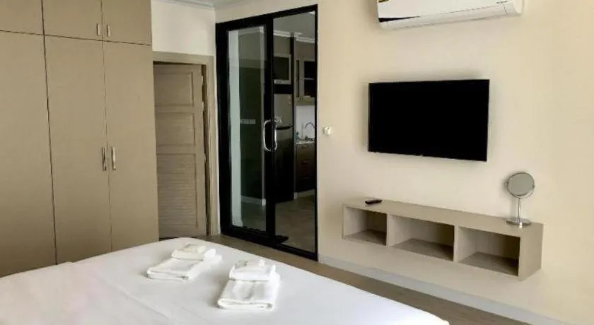 Bed in Hataara hua hin