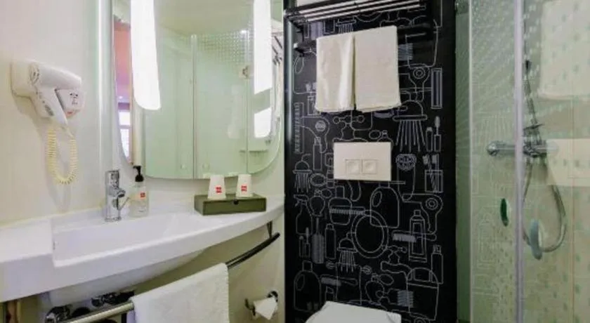 ibis Xi'an First Gaoxin RD