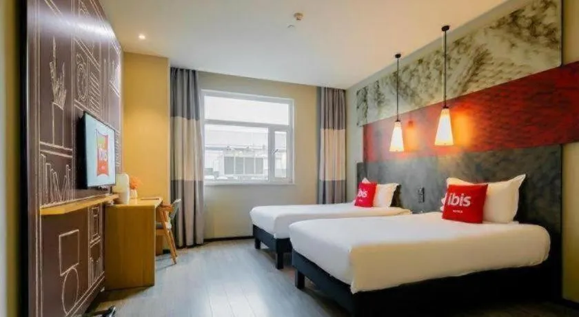 Bed in ibis Xi'an First Gaoxin RD