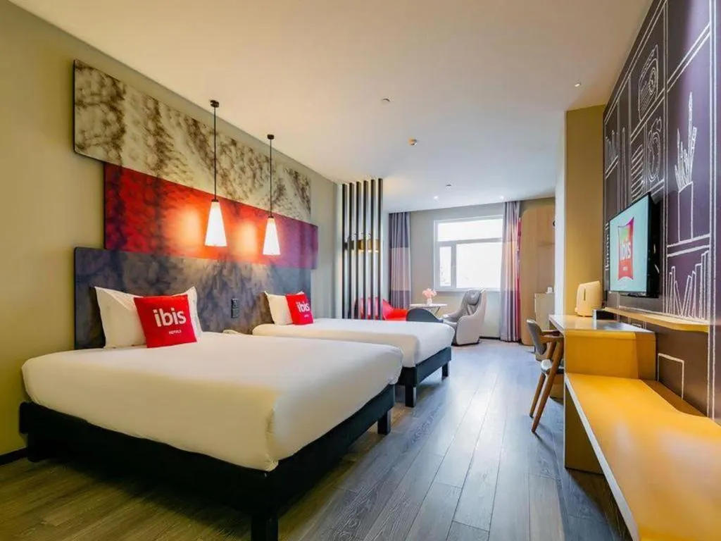 Bed in ibis Xi'an First Gaoxin RD