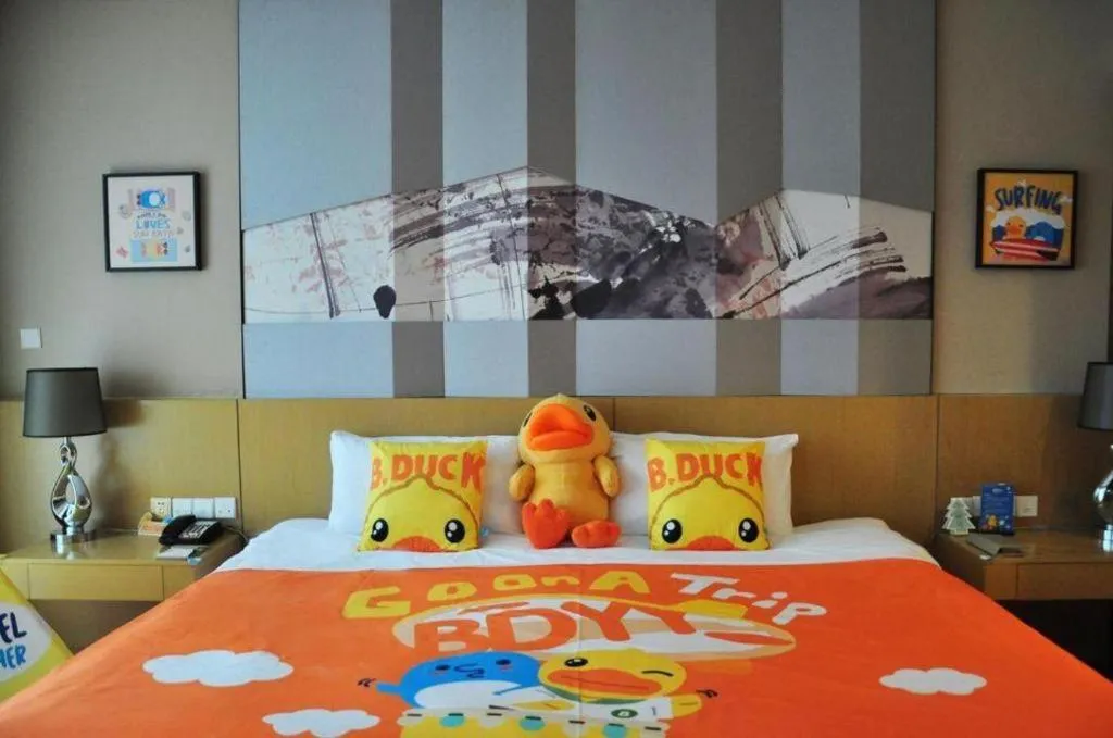 Bed in CITIC Jinling Hotel