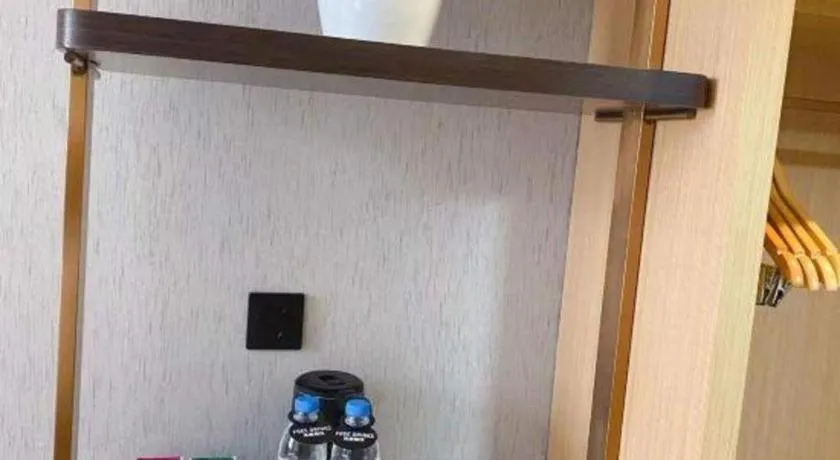 GreenTree Inn XuZhou PiZhou Dayunhe Decorative city PiXin(N) Road Express Hotel