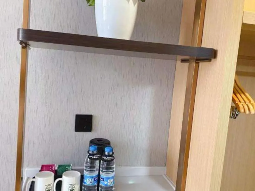 GreenTree Inn XuZhou PiZhou Dayunhe Decorative city PiXin(N) Road Express Hotel