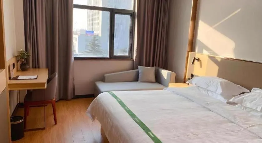 Bed in GreenTree Inn XuZhou PiZhou Dayunhe Decorative city PiXin(N) Road Express Hotel