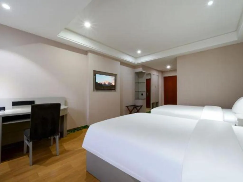 Bed in GreenTree Inn Fuyang Yijing International North Business