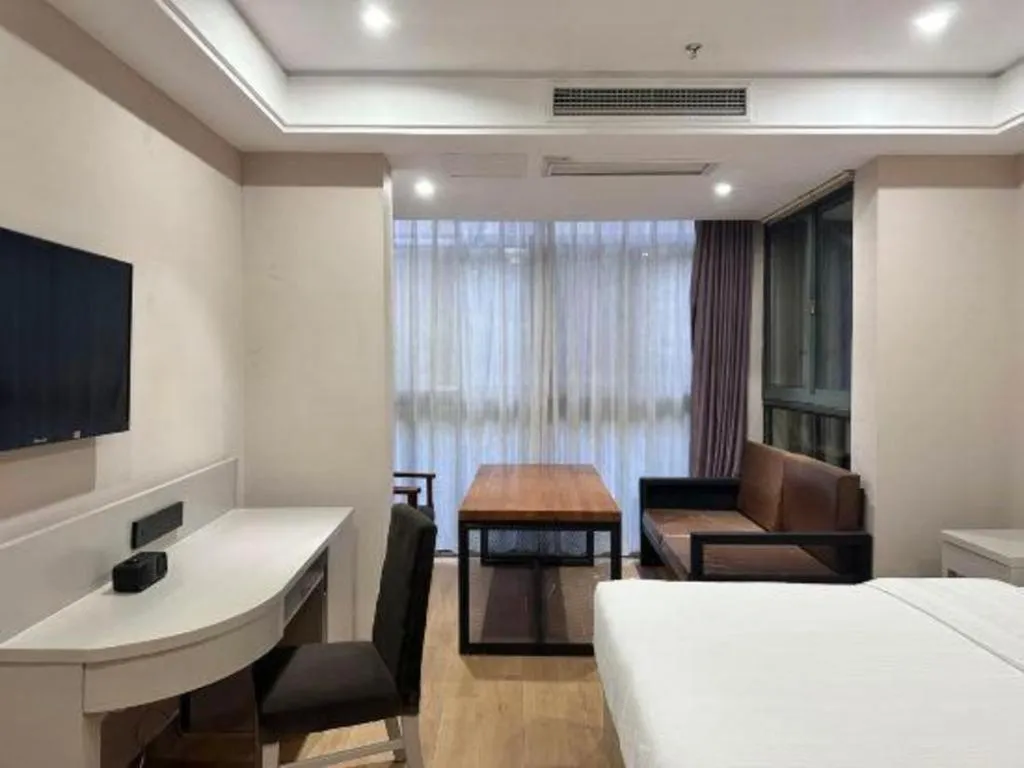 Bed in GreenTree Inn Fuyang Yijing International North Business