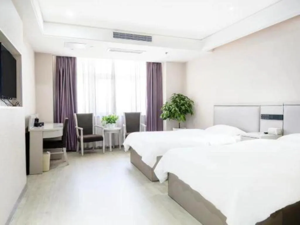 Bed in GreenTree Inn Fuyang Yijing International North Business