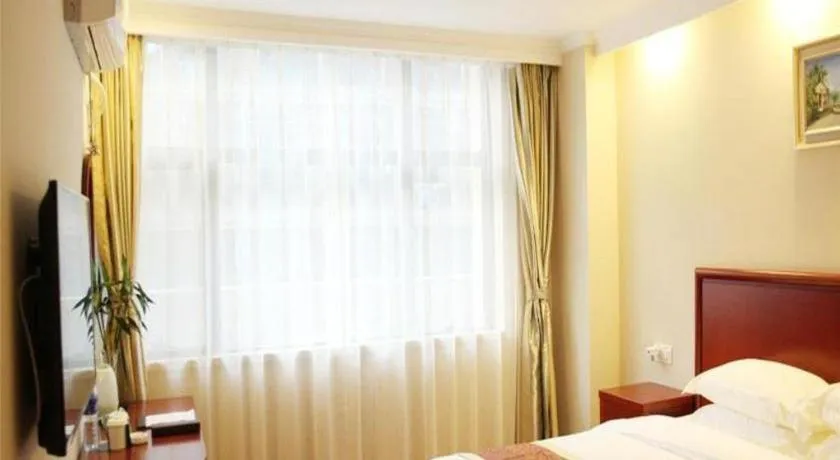 Bed in GreenTree Inn Fuyang Yijing International North Business