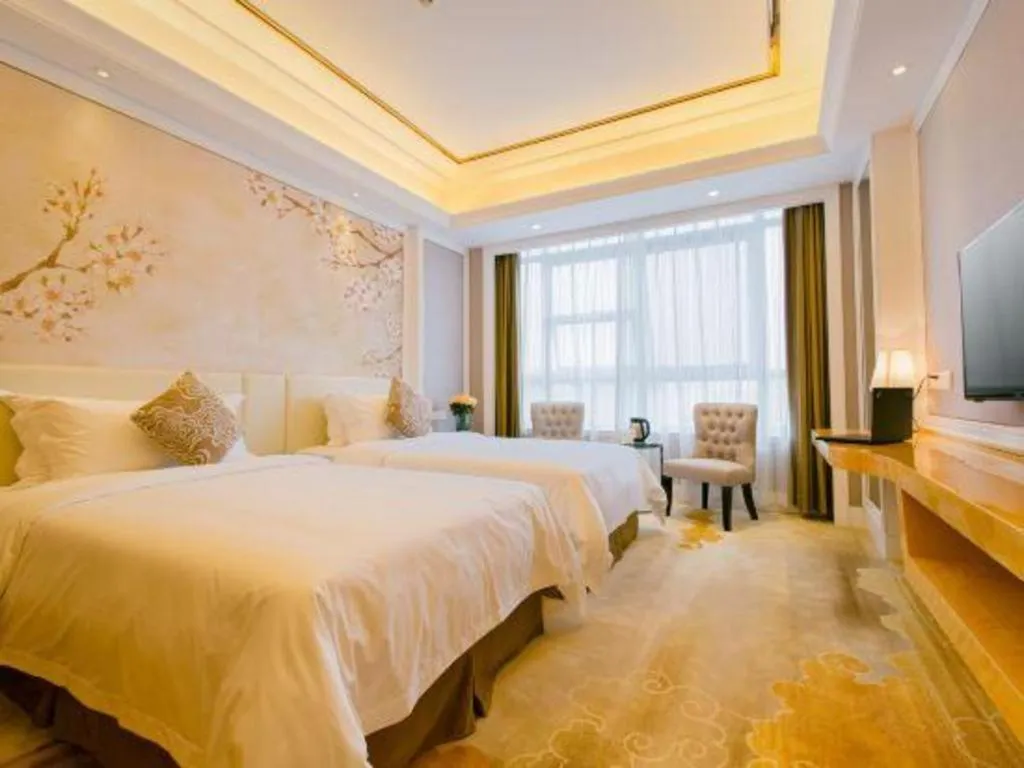 Bed in Vienna International Shenzhen Tianan Digital City