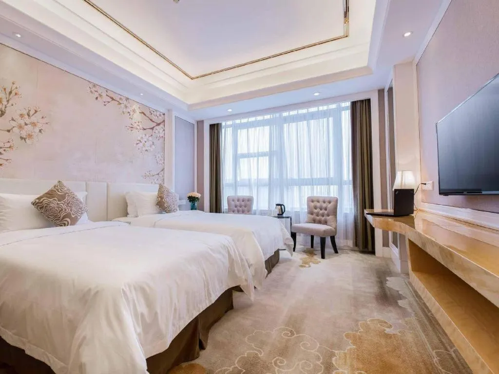 Bed in Vienna International Shenzhen Tianan Digital City