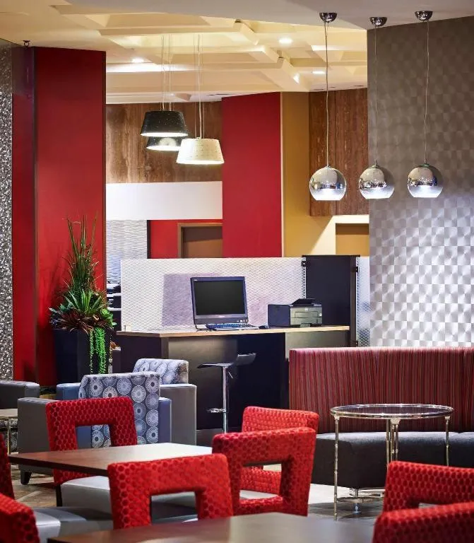 Best Western Plus Waterfront Hotel