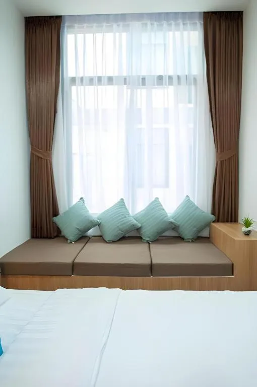 Bed in Thanburi Hotel