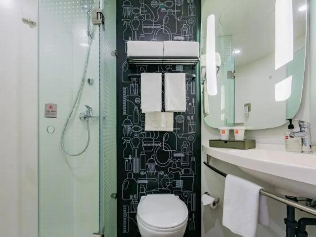 ibis Xian South Gate