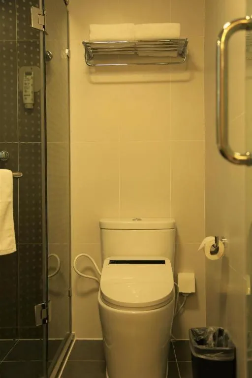 ibis Shenyang north station