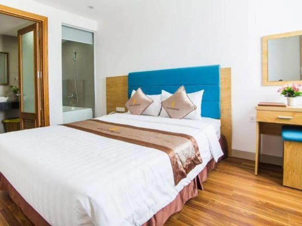 Bed in Ngoc Lan Hotel Da Nang
