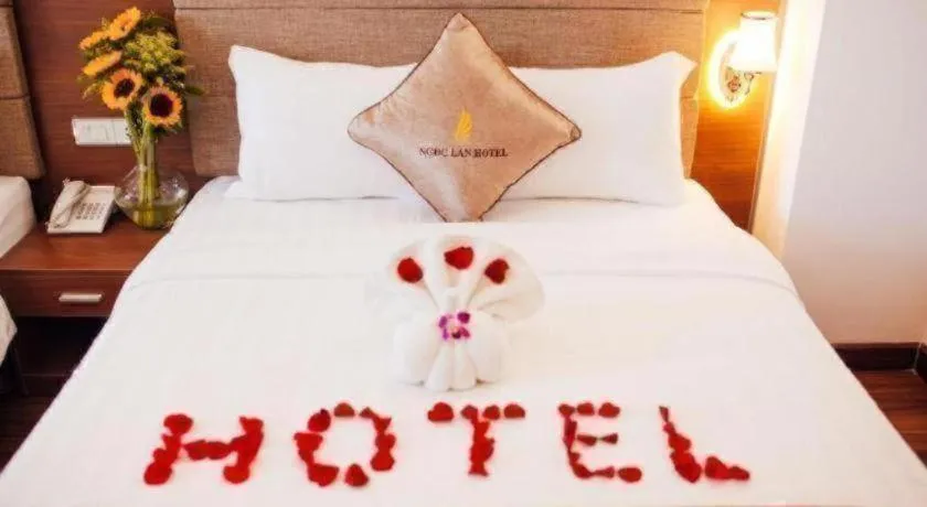 Bed in Ngoc Lan Hotel Da Nang