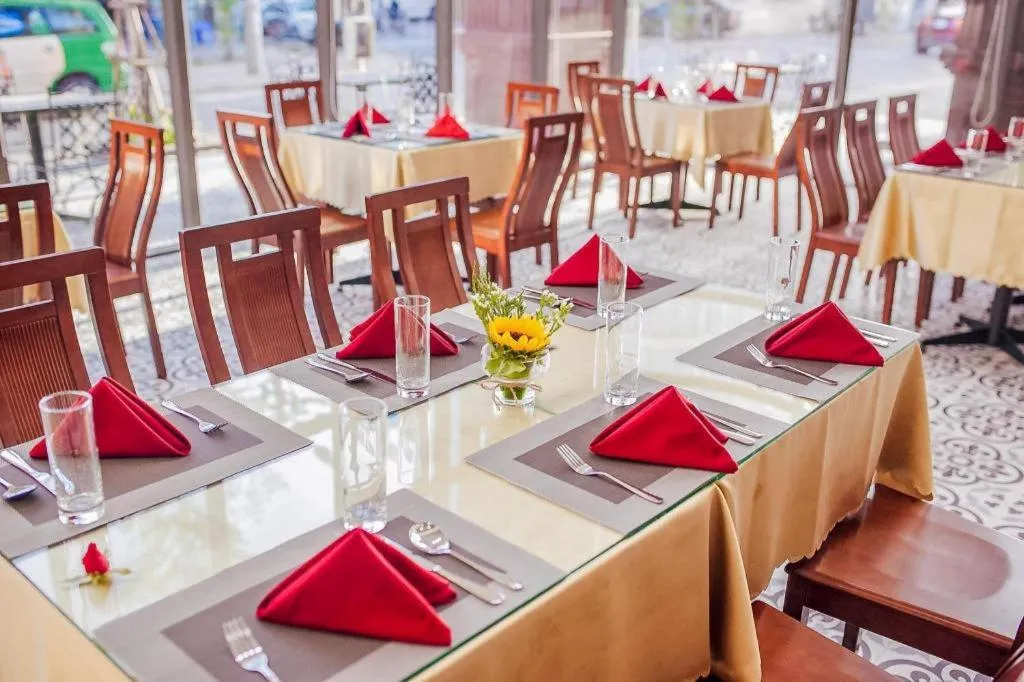 Ngoc Lan Hotel Da Nang