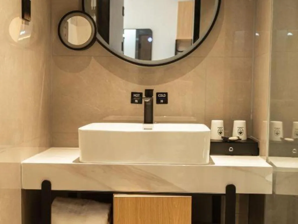 GreenTree Inn Puyang Fan County People Avenue Banqiao Road Hotel