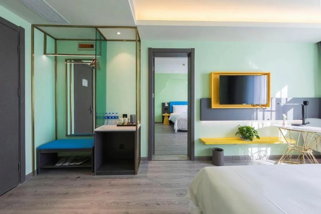 Bed in ibis Styles Beijing Capital Airport Hotel