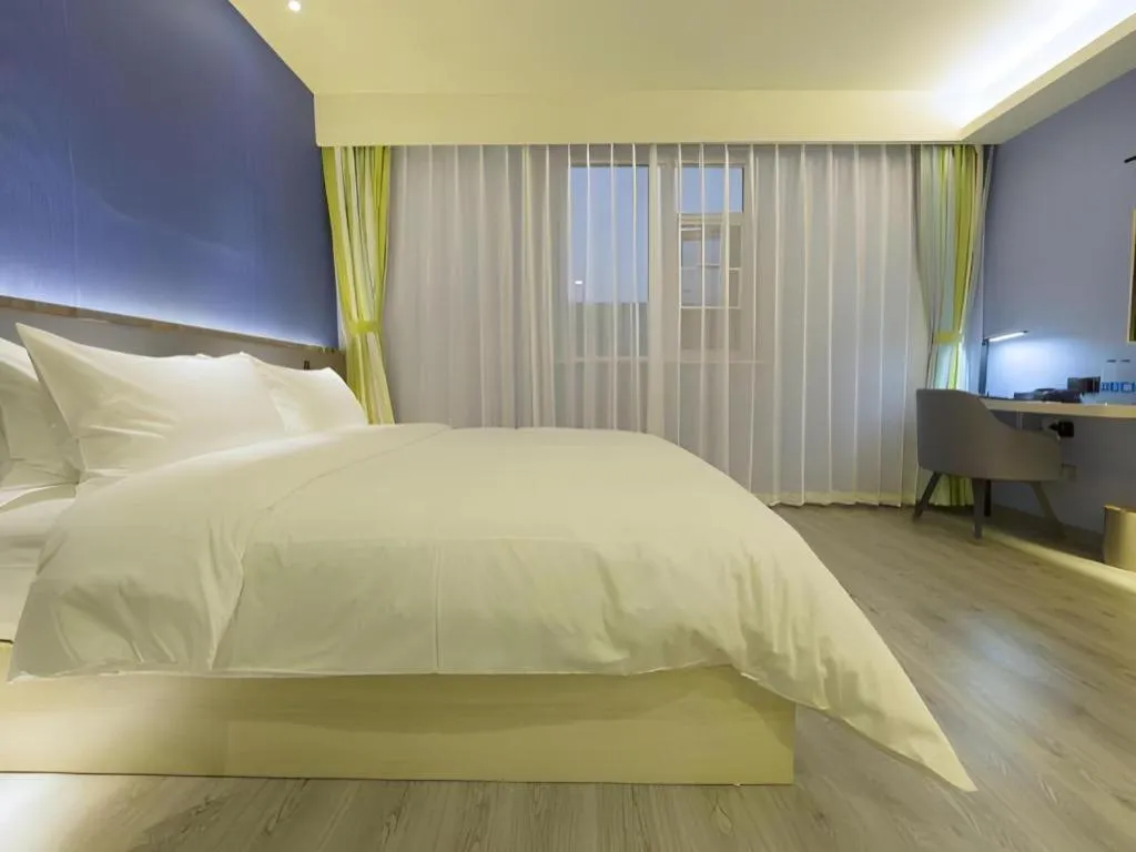 Bed in ibis Styles Beijing Capital Airport Hotel