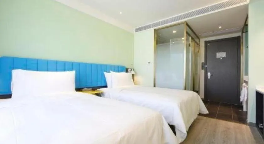 Bed in ibis Styles Beijing Capital Airport Hotel