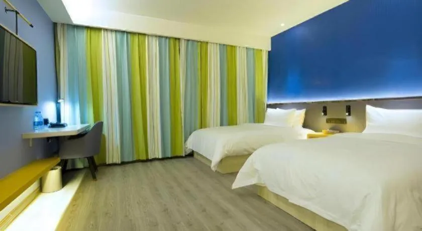 Bed in ibis Styles Beijing Capital Airport Hotel