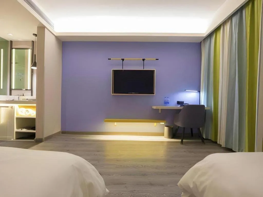 Bed in ibis Styles Beijing Capital Airport Hotel