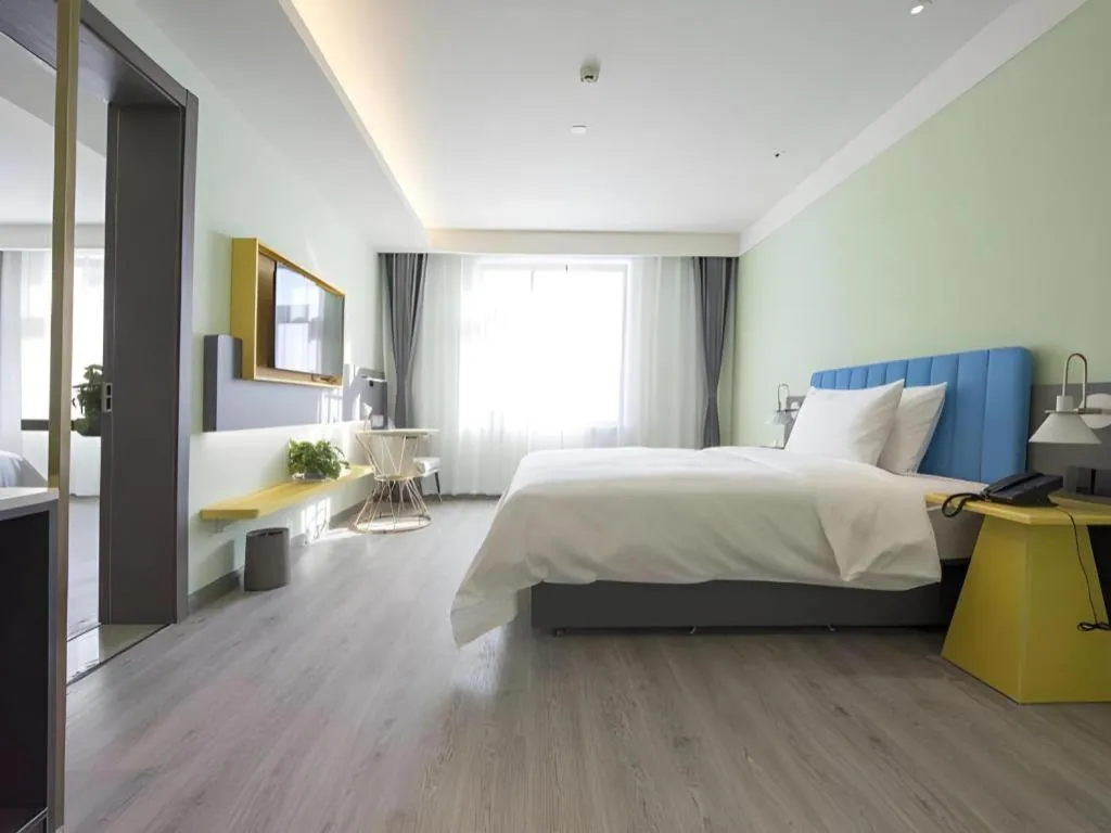 Bed in ibis Styles Beijing Capital Airport Hotel