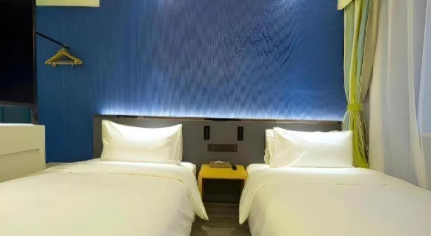 Bed in ibis Styles Beijing Capital Airport Hotel