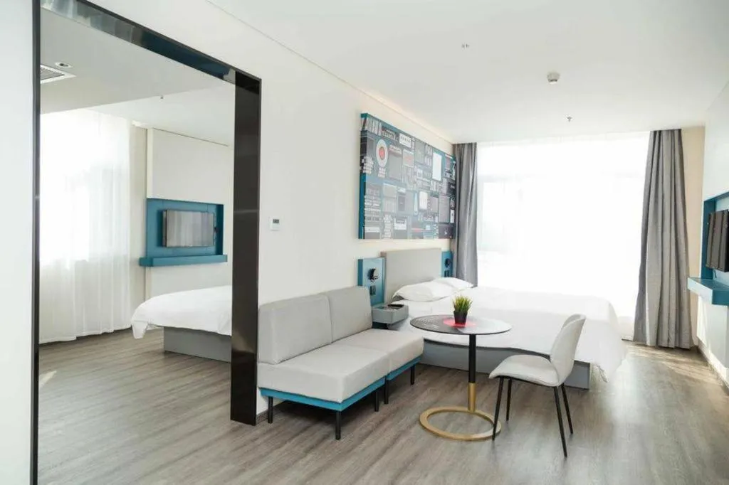 Bed in ibis Tianjin Wuqing Hotel