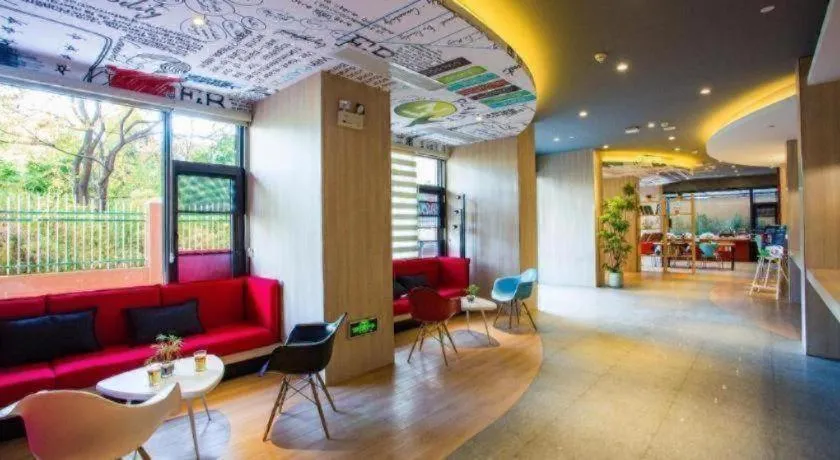 ibis Kunming Beijing Rd