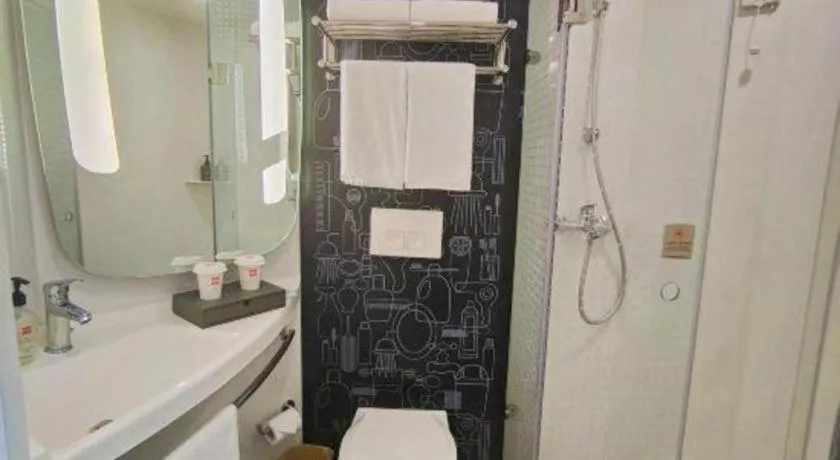 ibis Kunming Beijing Rd