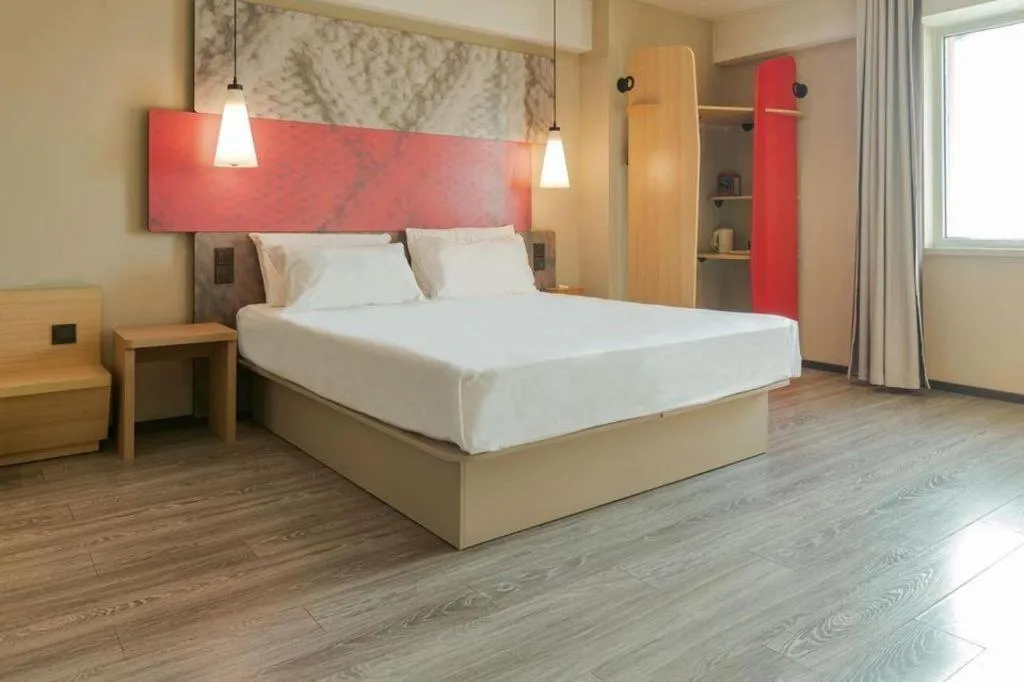 Bed in Ibis Harbin Normal University