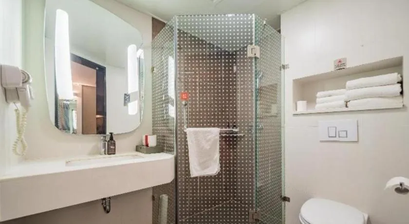 ibis Chengdu Chunxi Road Shudu Mansion