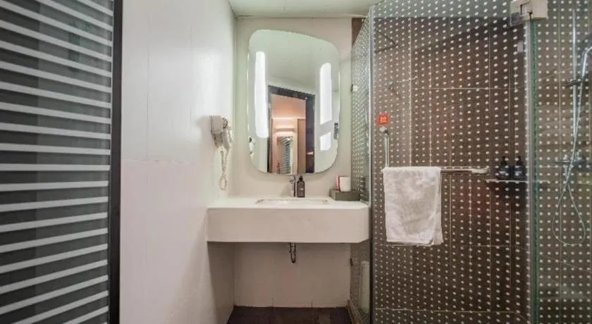 ibis Chengdu Chunxi Road Shudu Mansion