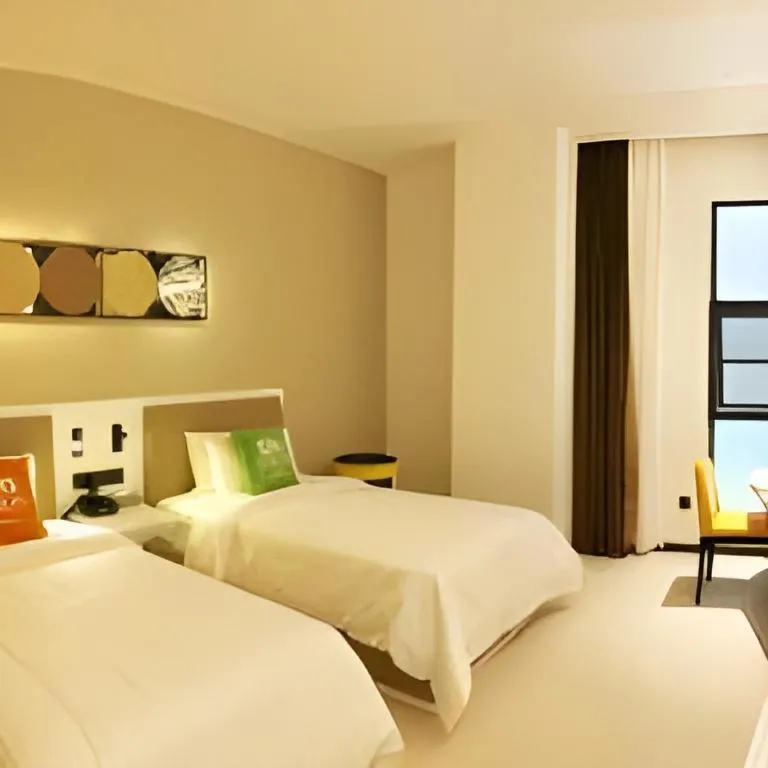 Bed in ibis Styles Kunming Nanping Hotel