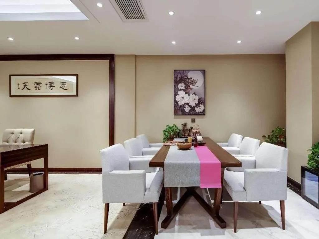 ibis Styles Nanjing Qilin Gate Hotel