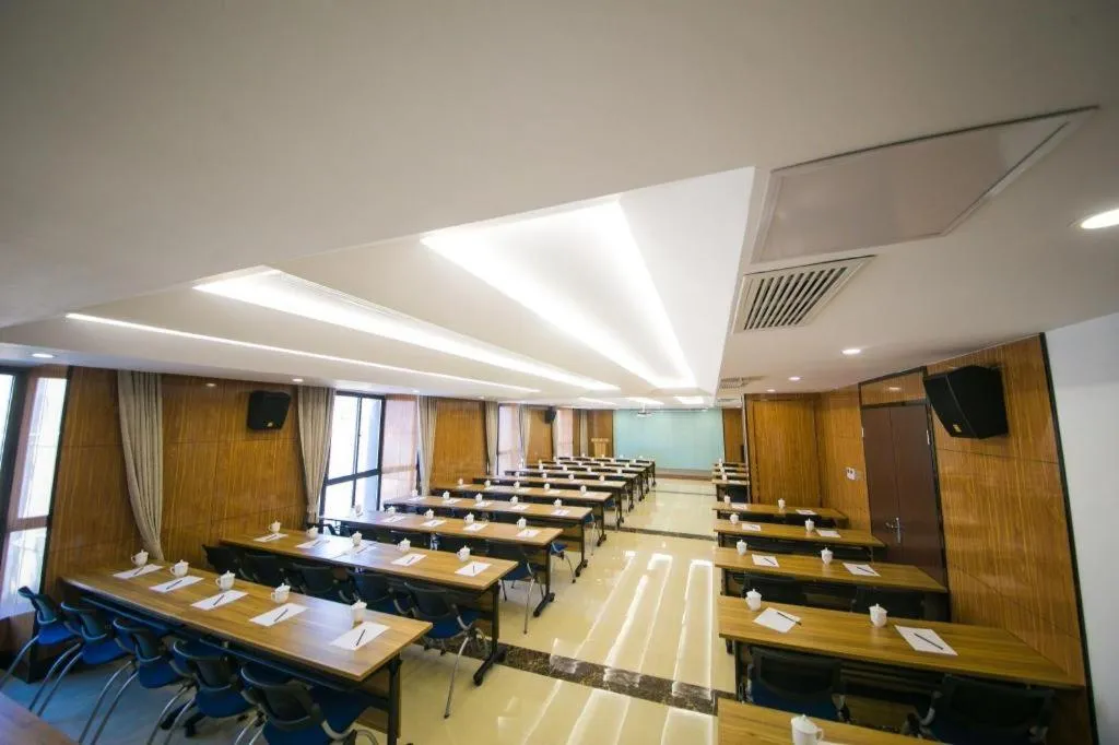 ibis Styles Nanjing Qilin Gate Hotel