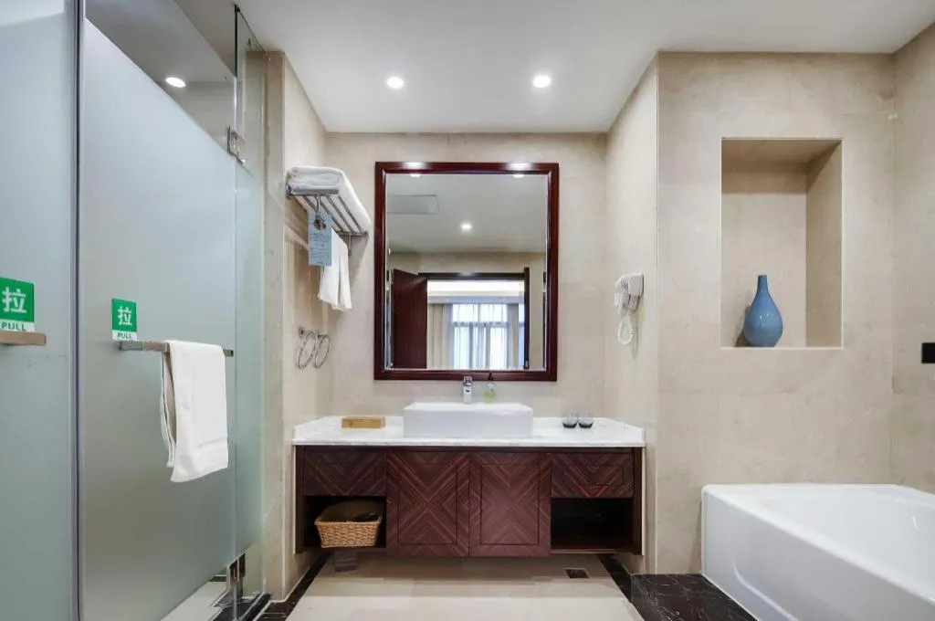 ibis Styles Nanjing Qilin Gate Hotel