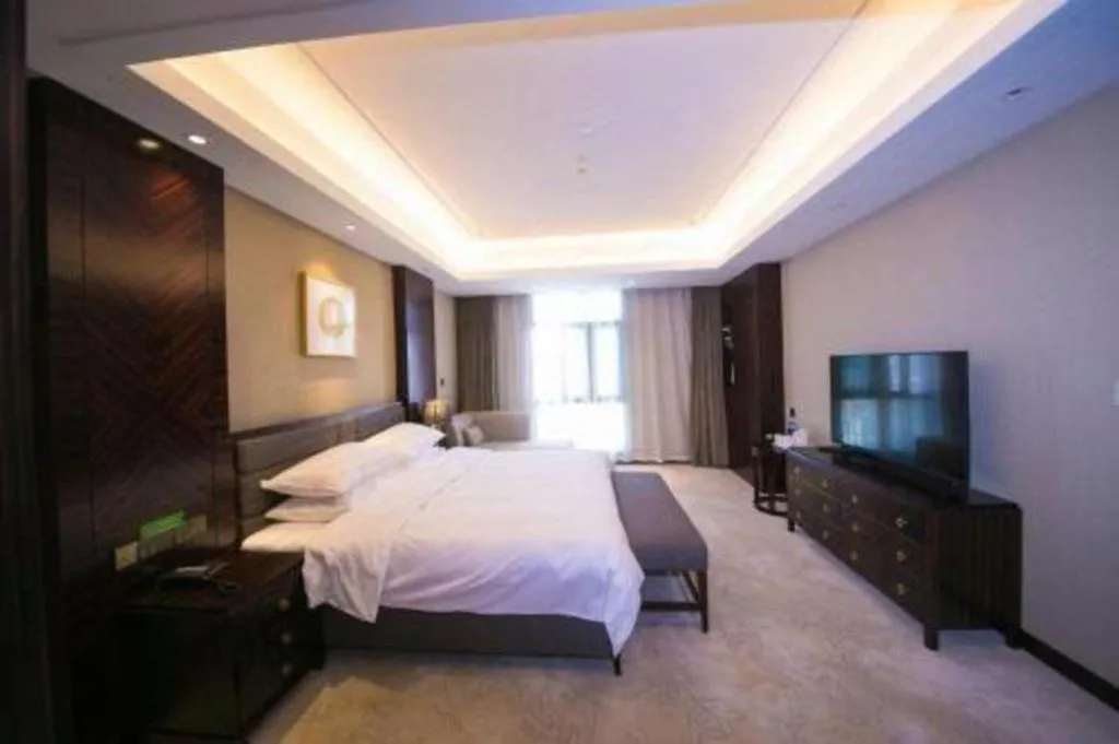 Bed in ibis Styles Nanjing Qilin Gate Hotel